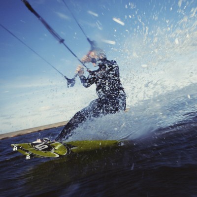kitesurf